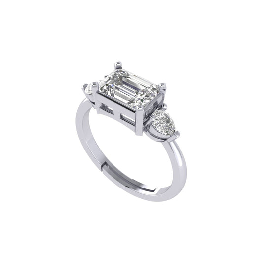 Maja Moissanite Ring