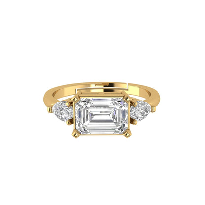 Maja Moissanite Ring