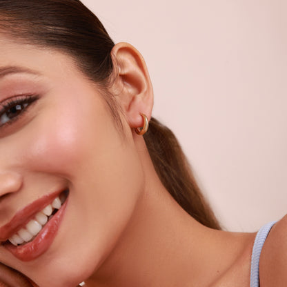 Lyla Hoops