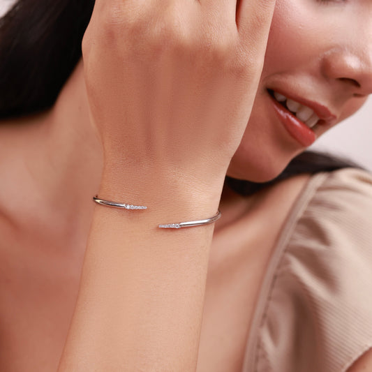 Mev Moissanite Bracelet