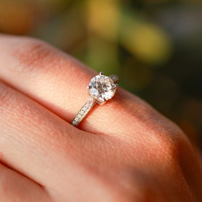 Alice Solitaire Moissanite Ring