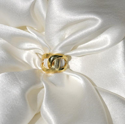 Zuri Ring