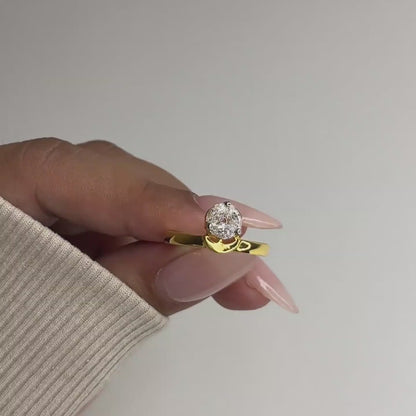 Luna Solitaire Moissanite Ring