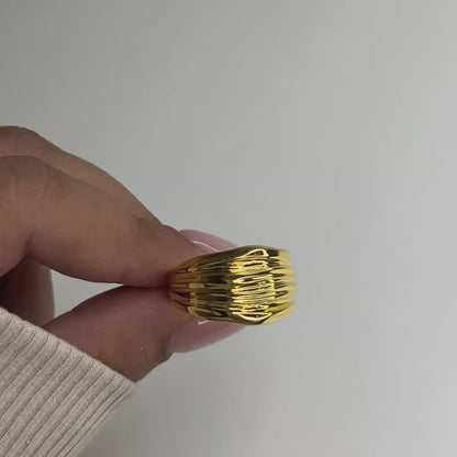Evie Ring